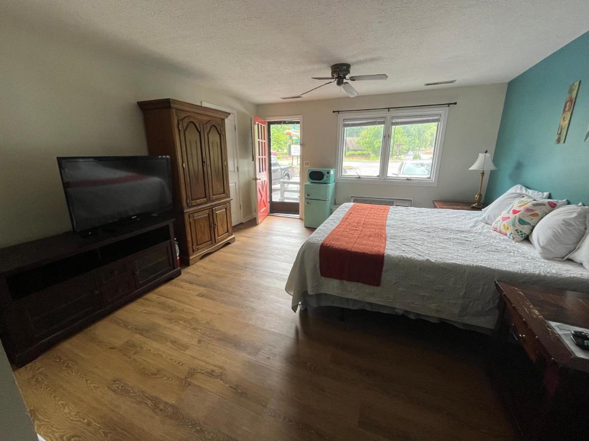 Meadowlark Motel Maggie Valley Dış mekan fotoğraf