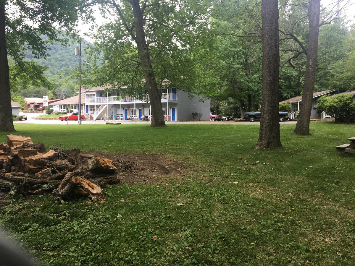 Meadowlark Motel Maggie Valley Dış mekan fotoğraf